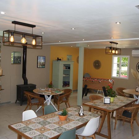 Chambres D Hotes De La Mauguiniere Neuille-le-Lierre Ngoại thất bức ảnh